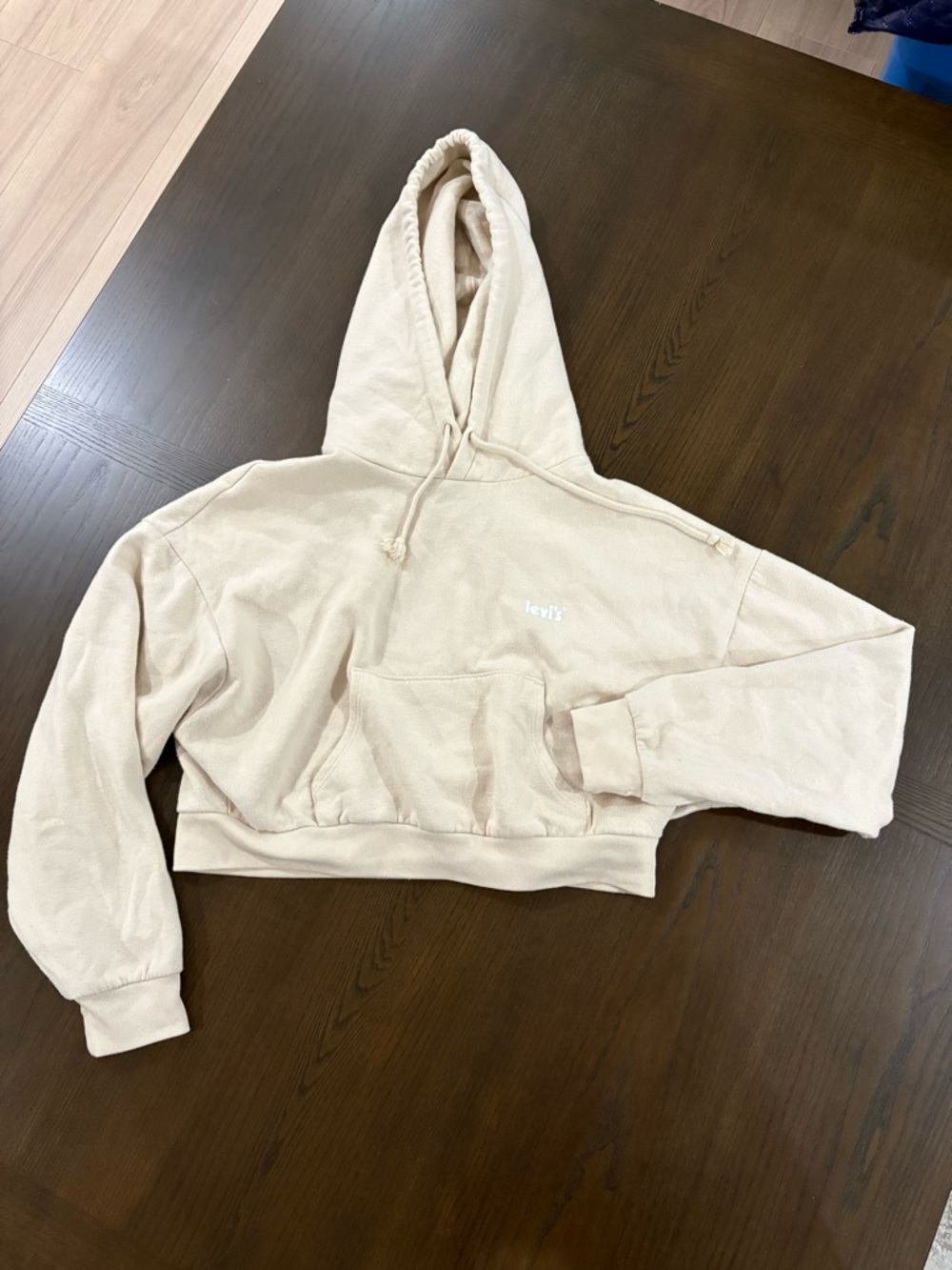Levi's Cream Cropped Hoodie